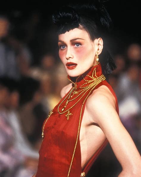 john galliano 1988 dior couture show|John Galliano haute couture.